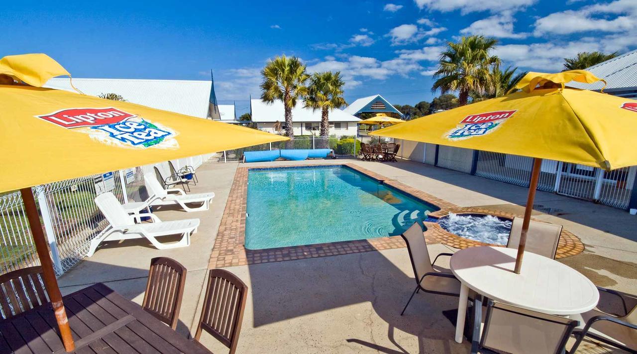 Torquay Tropicana Motel Luaran gambar