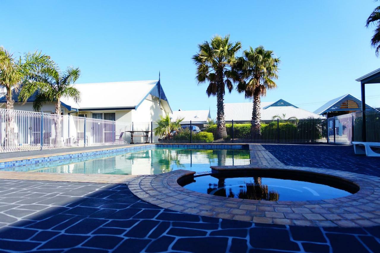 Torquay Tropicana Motel Luaran gambar